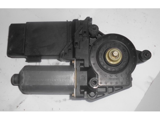 Motor Elevador Vidro Frente Esquerdo Volkswagen Passat 1998 codMEV3